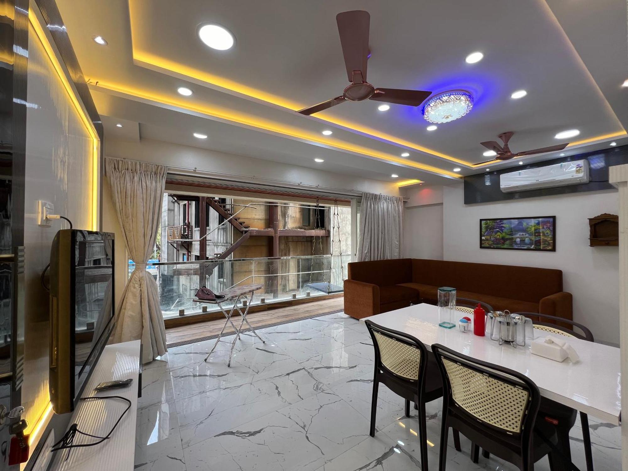 Retreats At Welcome In Lower Parel * Bombaj